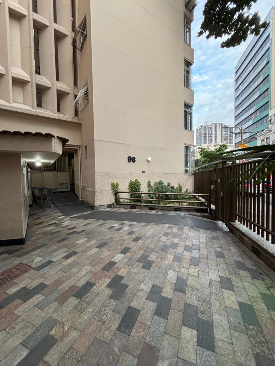 Property building, Facade/entrance