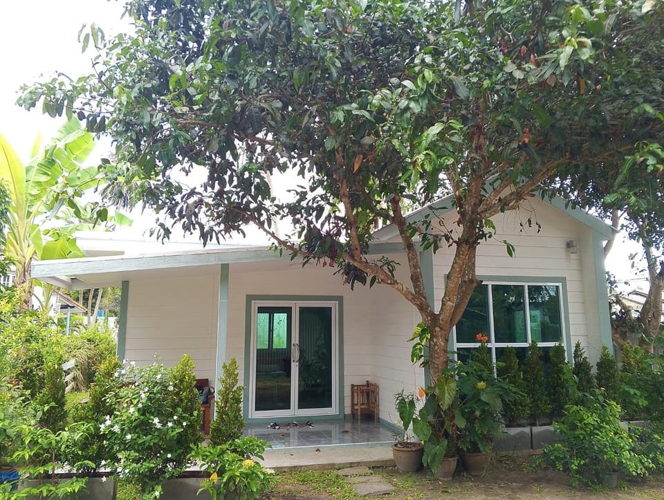 Property building, Garden