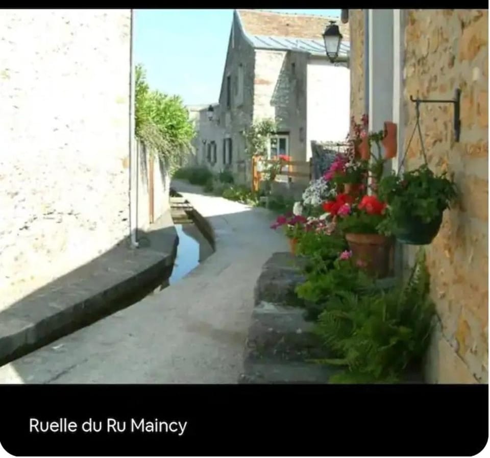 L'appartement Tranquille Apartment in Île-de-France