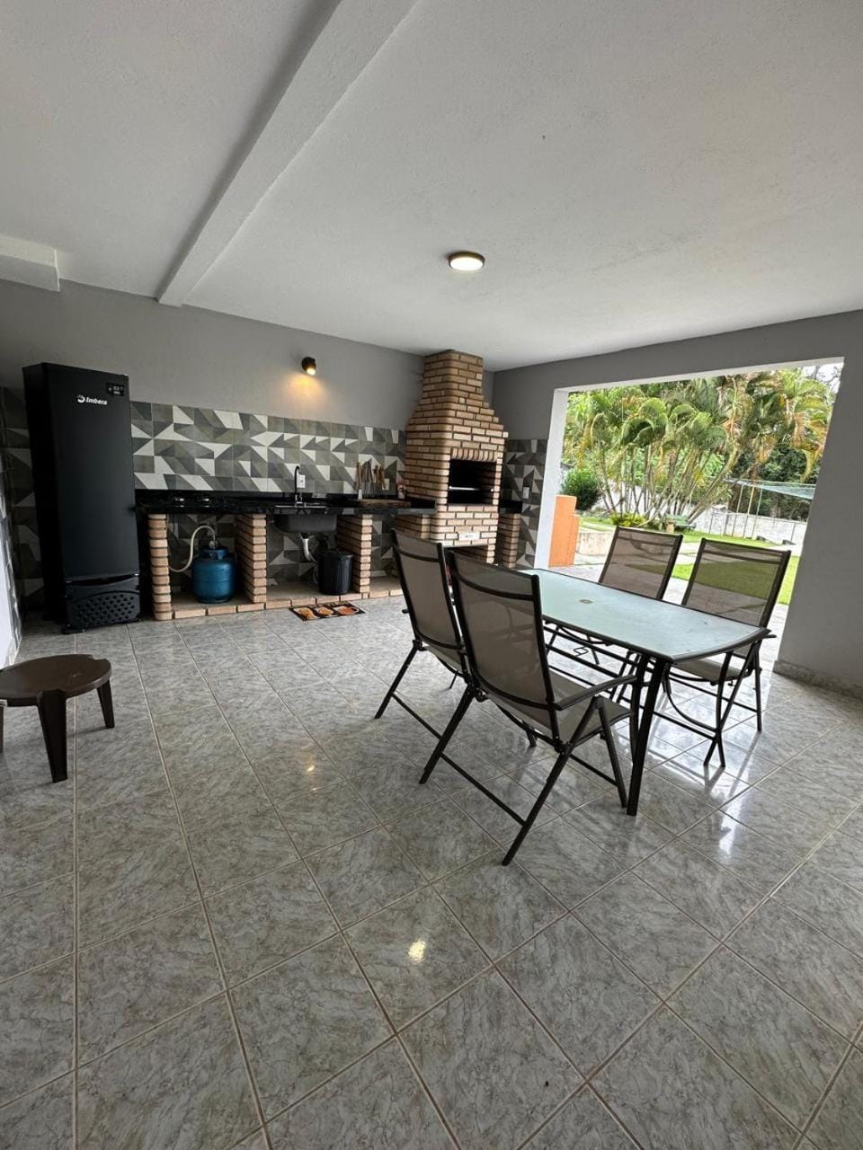 Kitchen or kitchenette, Seating area, Dining area, pet friendly