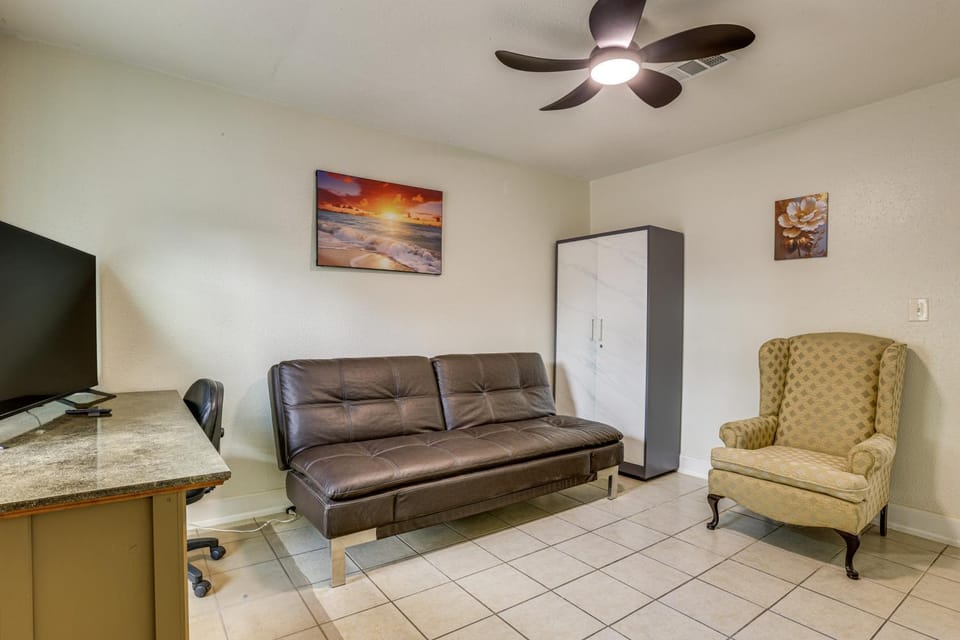 Suburban Home By Arthur Storey Park & HCA Houston! House in Harris County