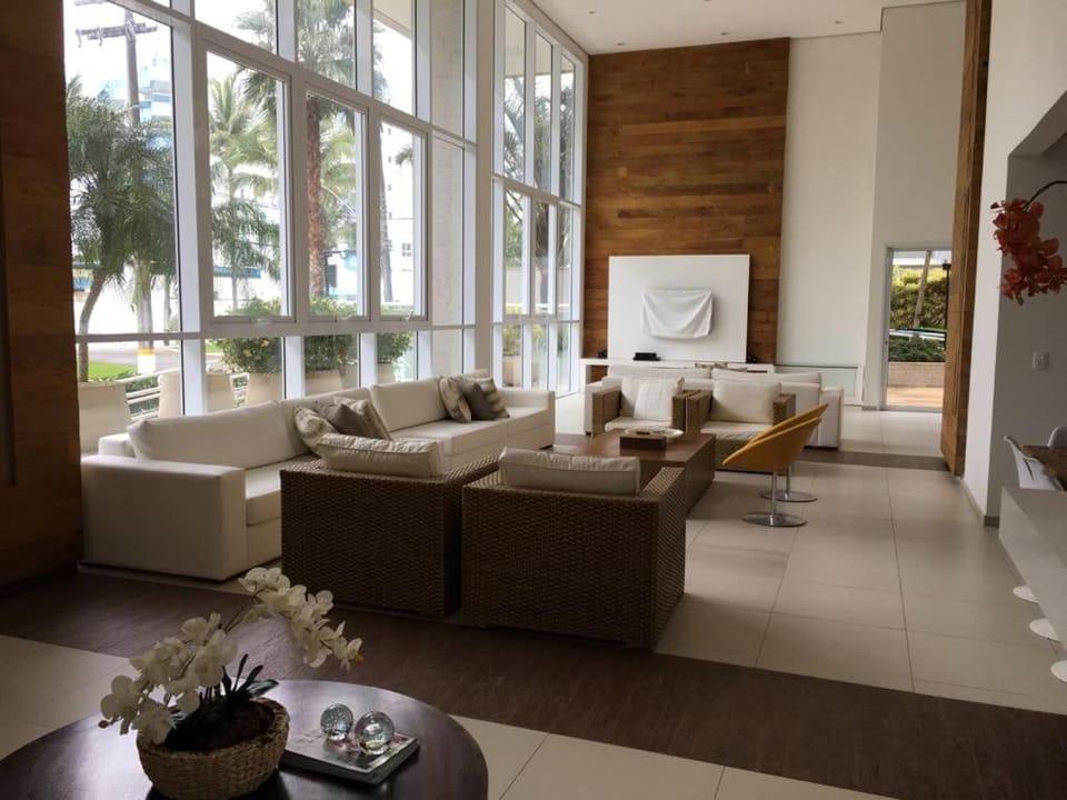 4 Suites, Ar Condicionado, próximo a praia e vista linda da mata Apartment in Bertioga