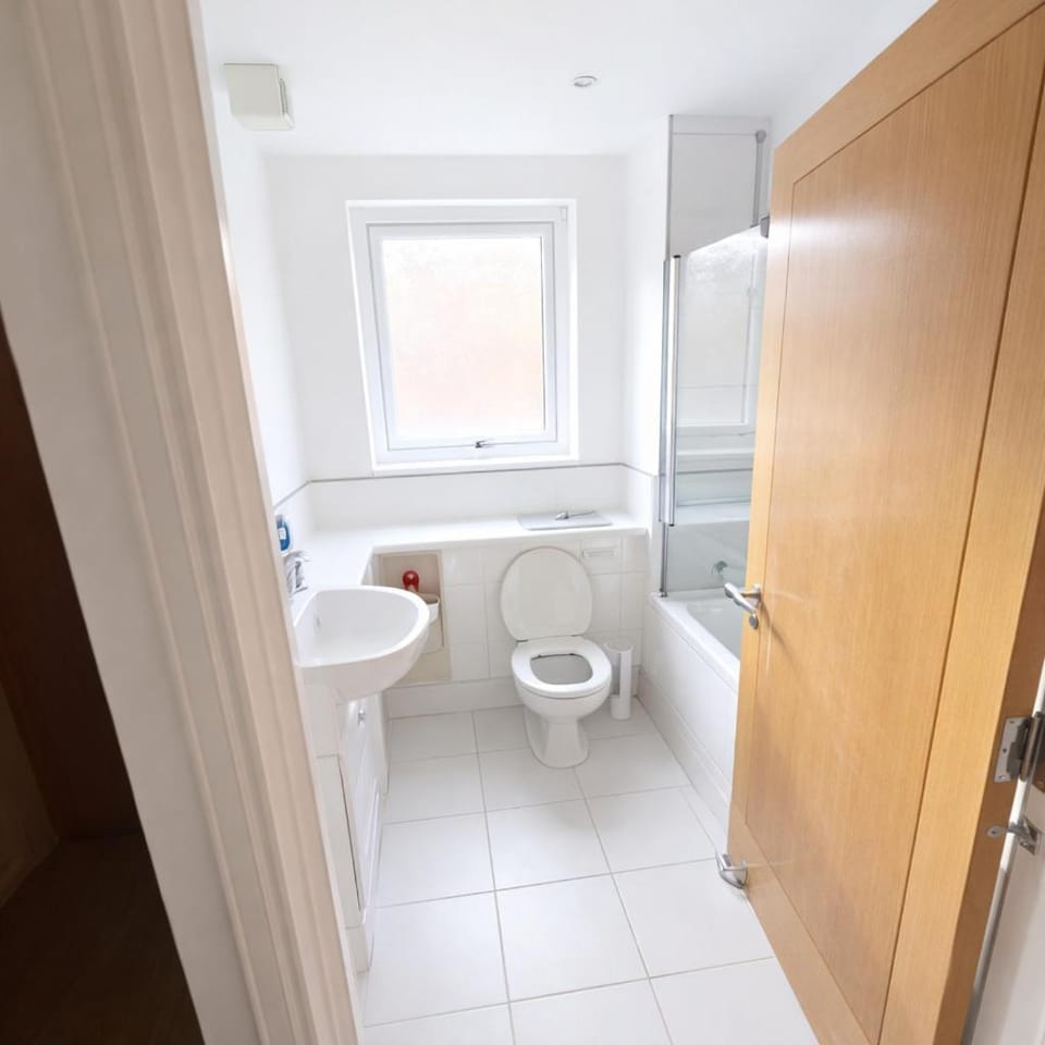 O2 Canary Wharf Excel Apartment with balcony & Parking Apartment in London