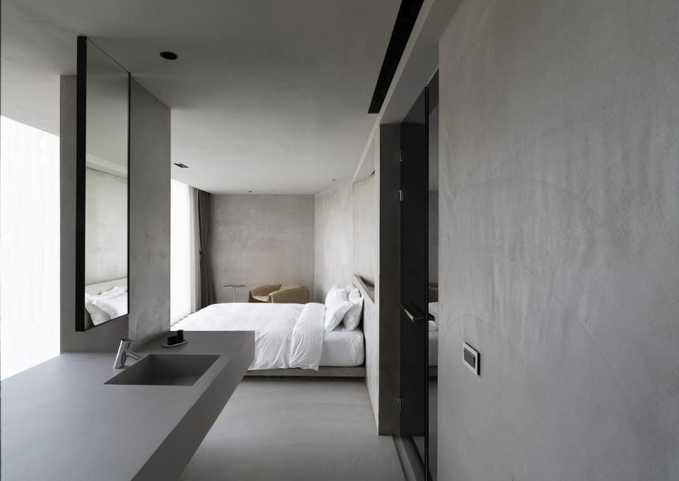 Bed, Photo of the whole room