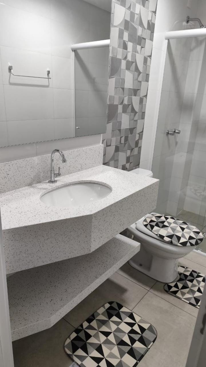 EXCEPCIONAL Apto Bem no Centro de Piratuba, "A MELHOR LOCALIZAÇÃO" Apartment in State of Santa Catarina