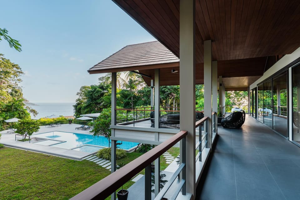 Natural landscape, Balcony/Terrace, Balcony/Terrace, Sea view, Swimming pool