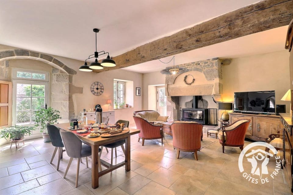 Le logis de françoise Bed and Breakfast in St-Malo