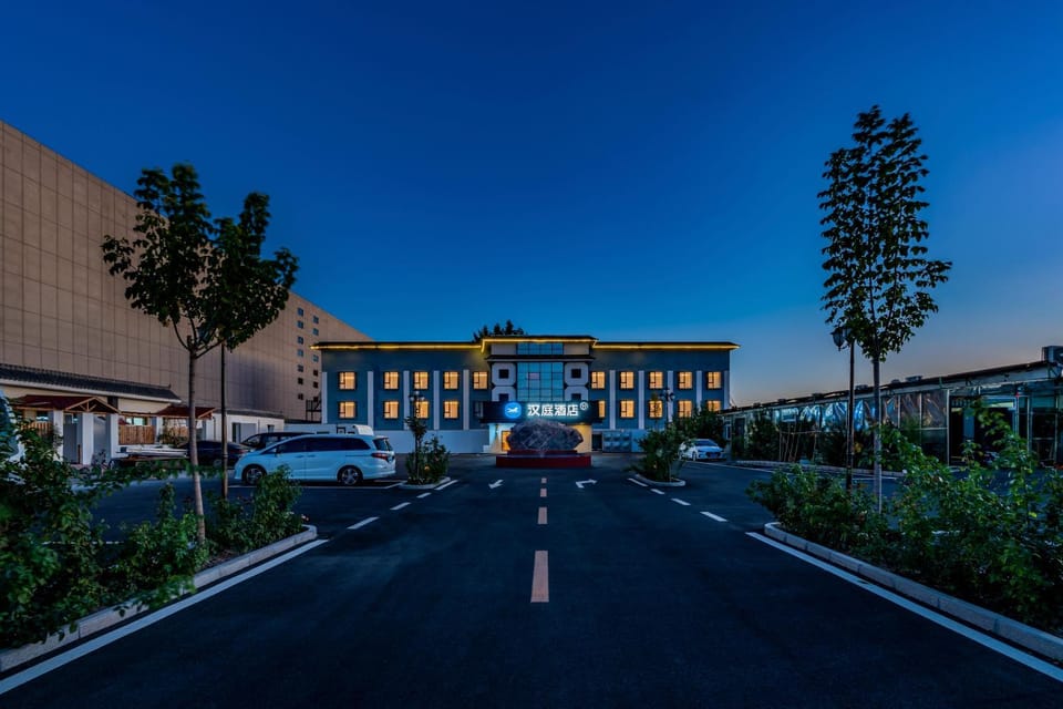 Property building, Location, Parking
