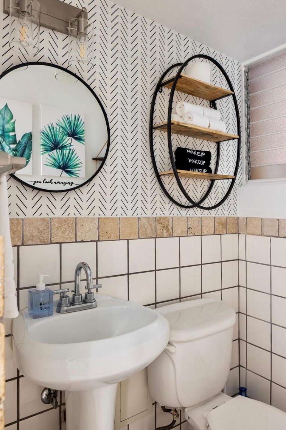 Shower, Toilet