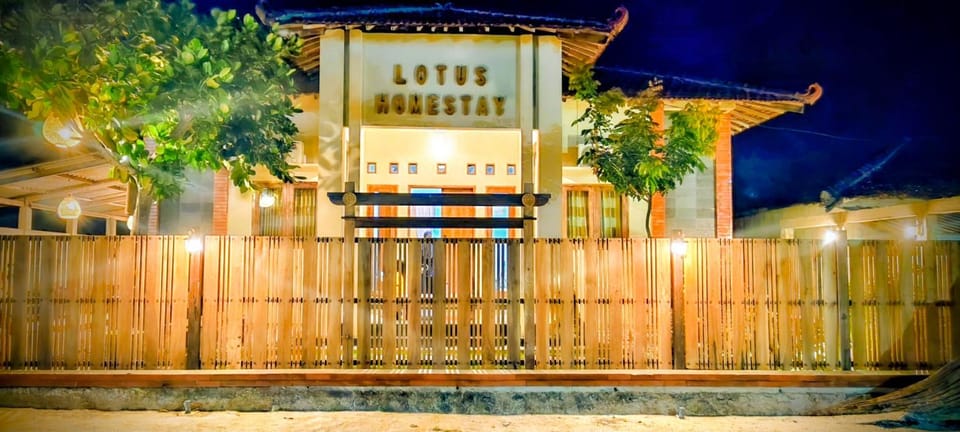 Lotus Homestay Bed and Breakfast in Indonesia