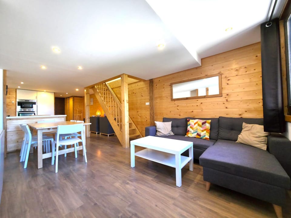 Appartement Maona calme en triplex Apartment in Huez