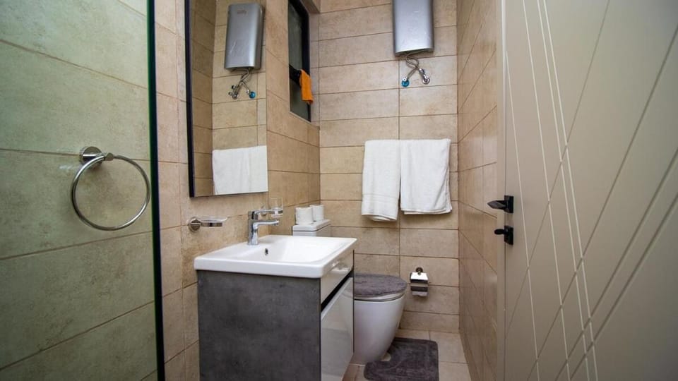 Stylish 1 Bed with pool & gym and scenic NBO Views Apartment in Nairobi County
