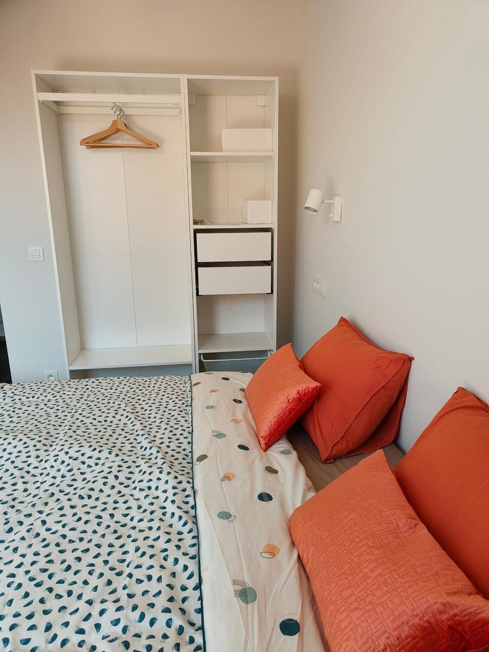 Bed, Bedroom, wardrobe