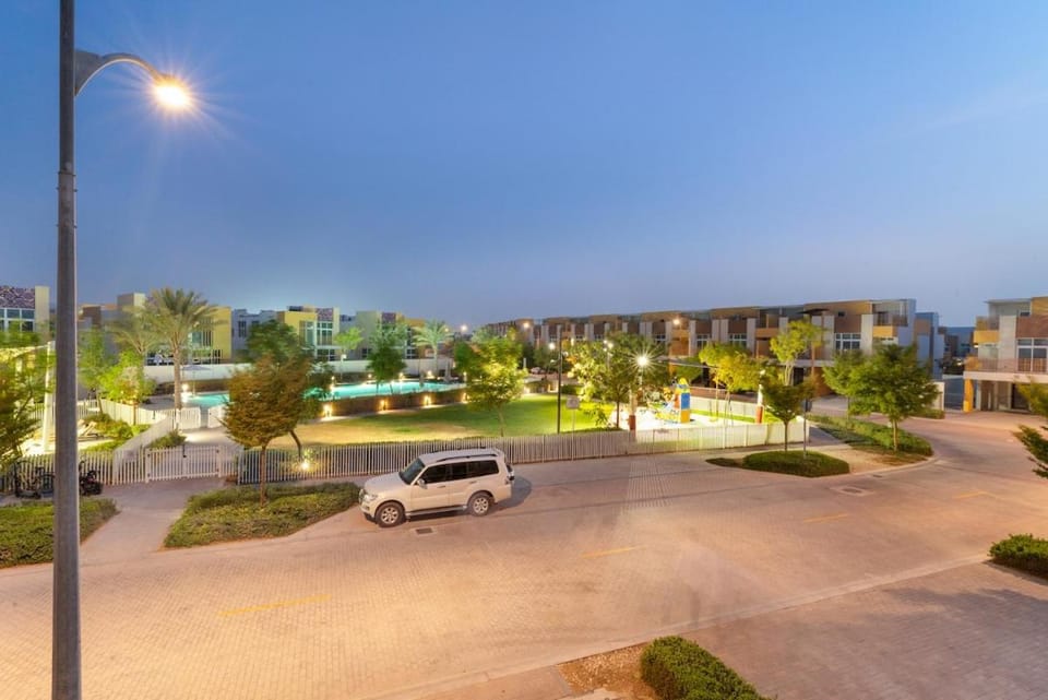 FIRST CLASS VILLA Spacious for Family Getaways Apartment in Dubai