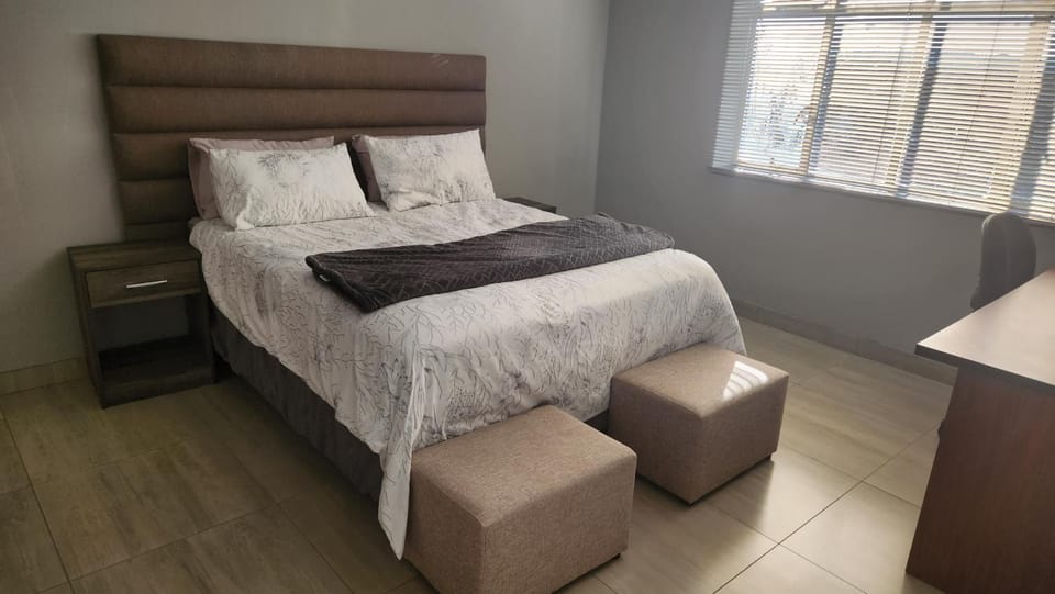 8 Andre Court Apartment in Roodepoort