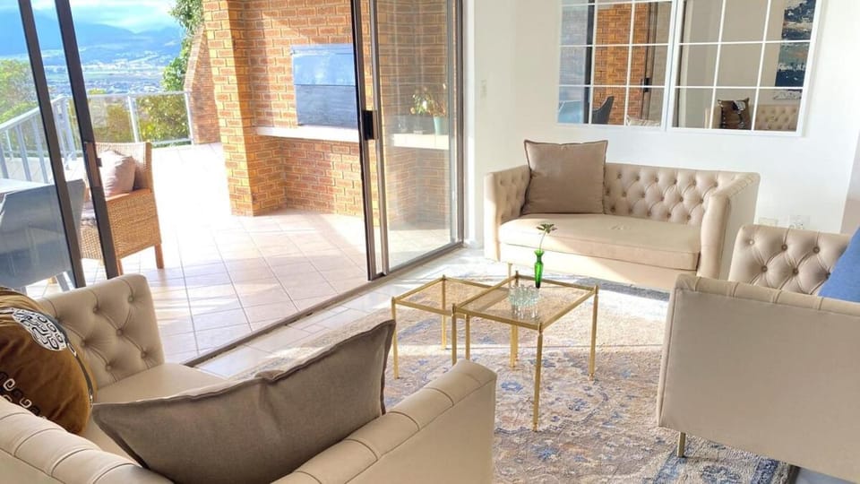 View (from property/room), Balcony/Terrace, Seating area