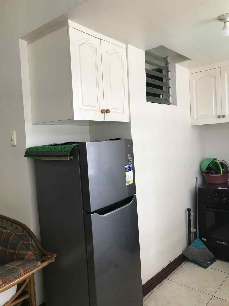 JY7 Room Rentals 810 Apartment in Lapu-Lapu City