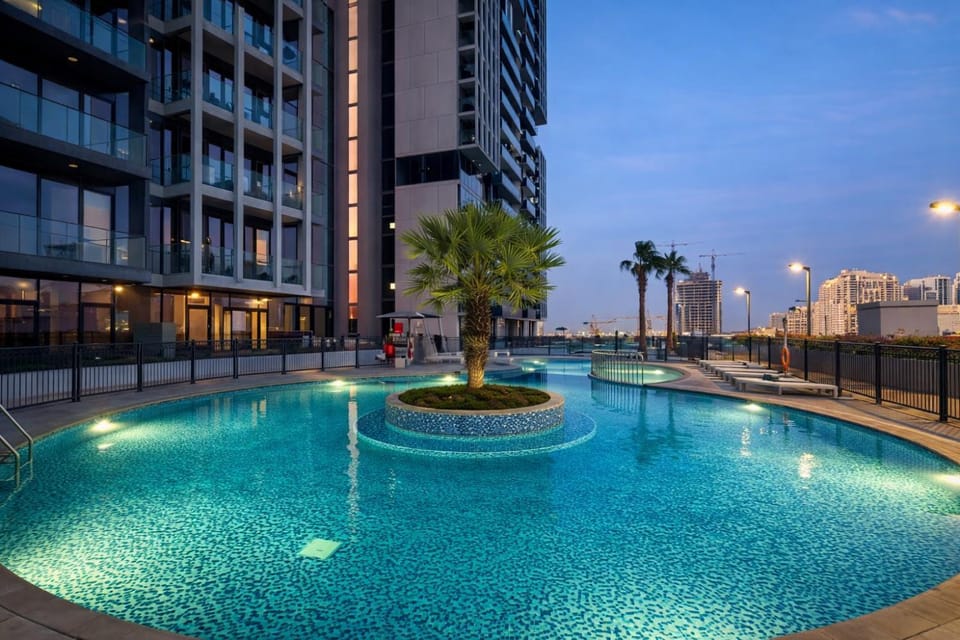 Resort lifestyle, Fantastic Views, Bright & Brand new Apartment in Dubai