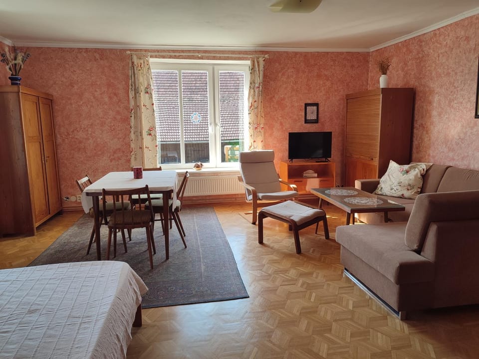 Living room, Seating area, wardrobe