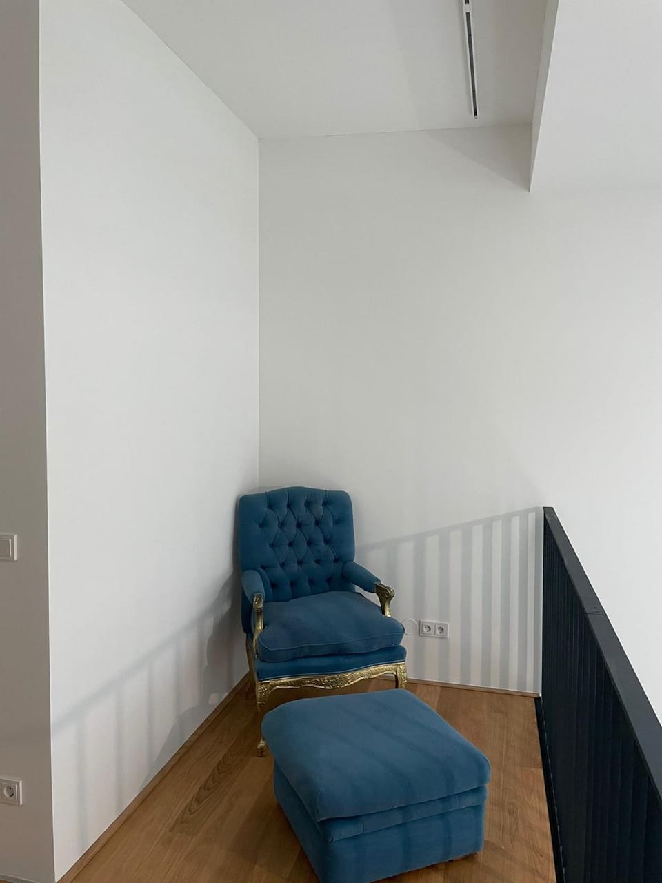 Seating area, Bedroom