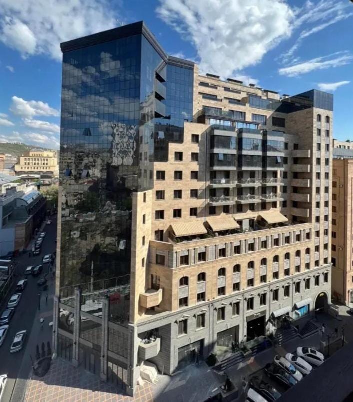 Panorama View apartment on Byuzand 17 Apartment in Yerevan