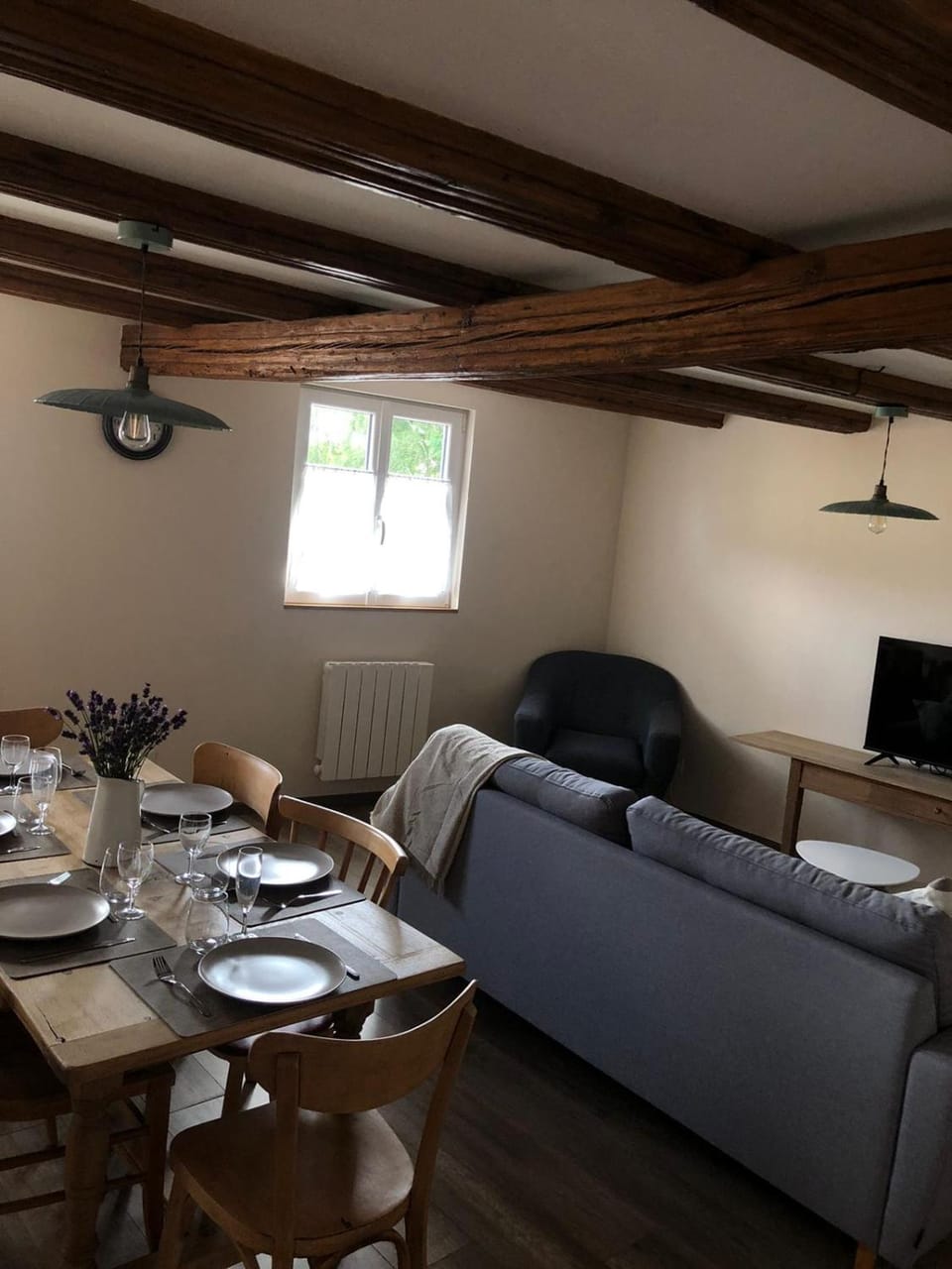 Living room, Dining area