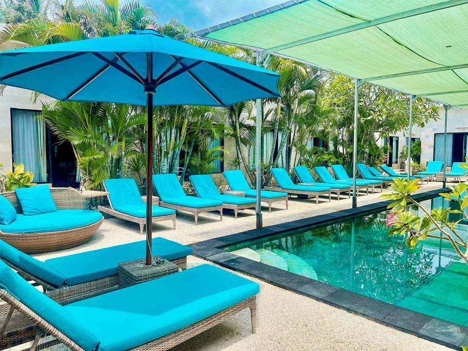 Pool view, Swimming pool, Swimming pool