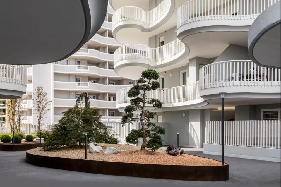 Property building, Garden view
