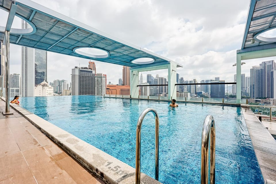 Swimming pool, Swimming pool