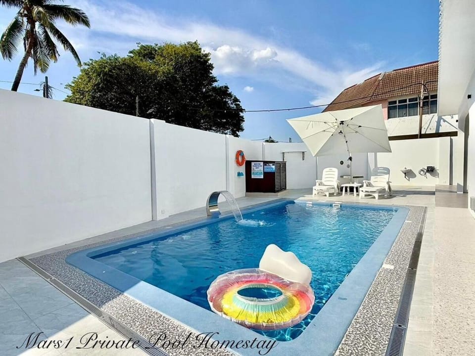 Mars1 Private Pool Homestay Villa in Ipoh