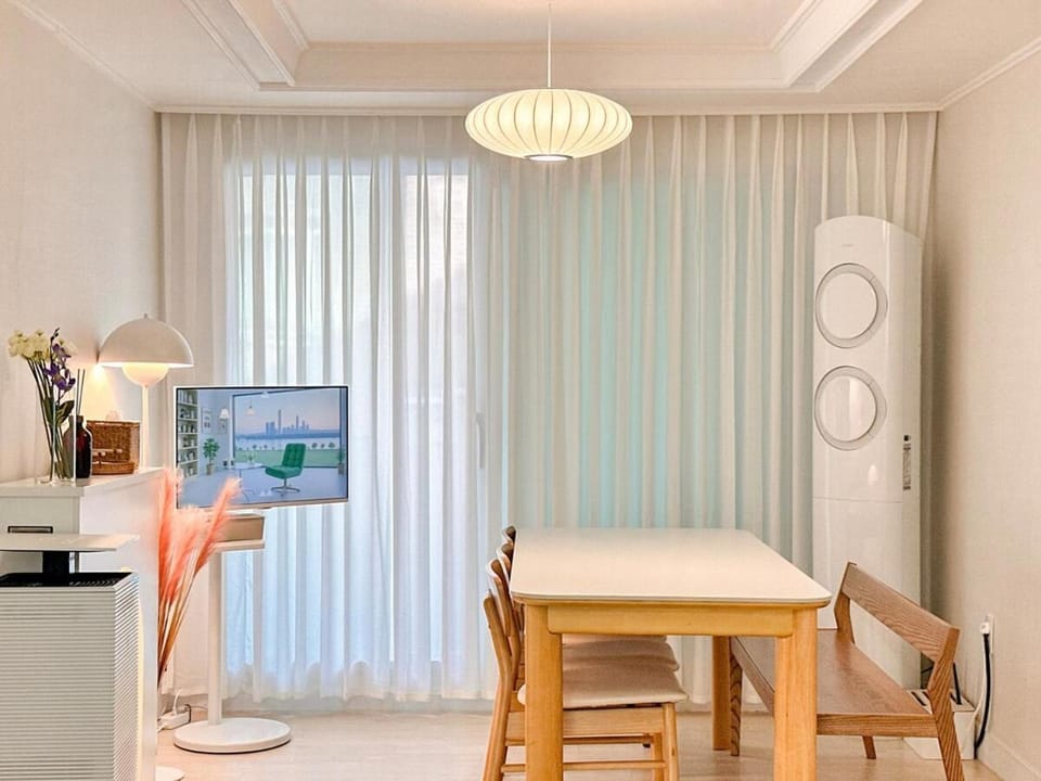 Check in Seongsu Villa in Seoul
