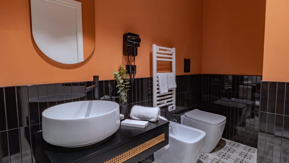 Toilet, Bathroom, Bath