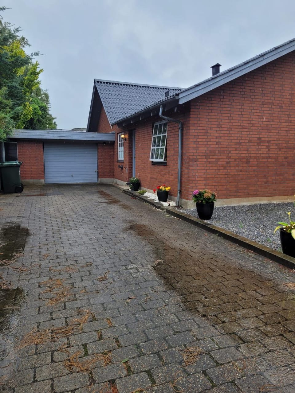 Cozy Room with Garden View in centre of Billund Vacation rental in Billund