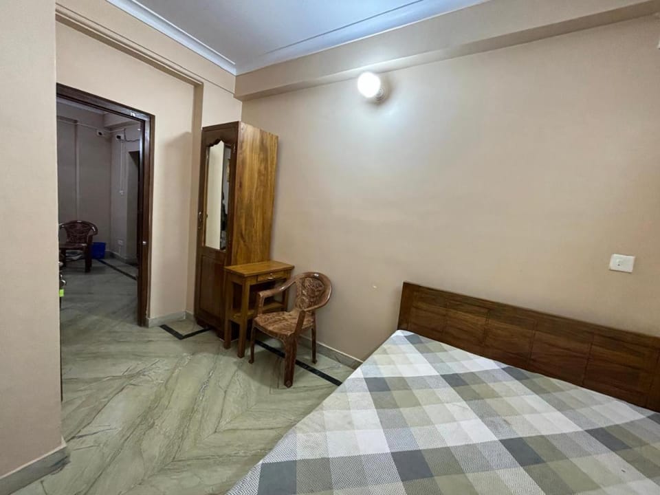 Sudama Bhavan Hotel in West Bengal