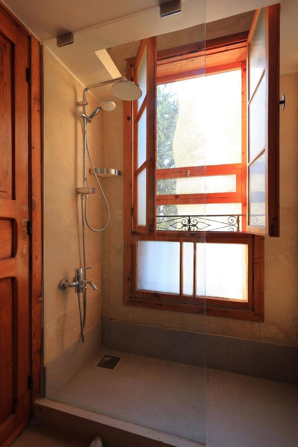 Shower, Bathroom