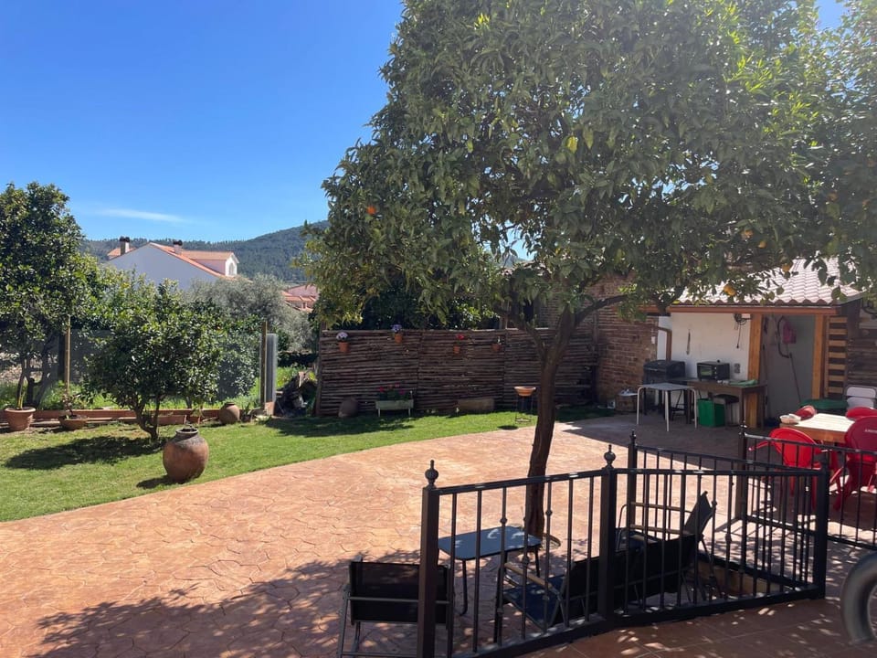 Property building, Garden