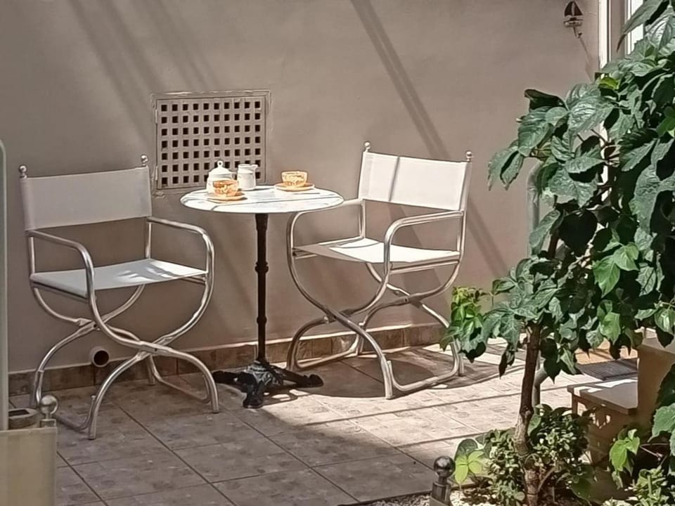 Patio, Balcony/Terrace