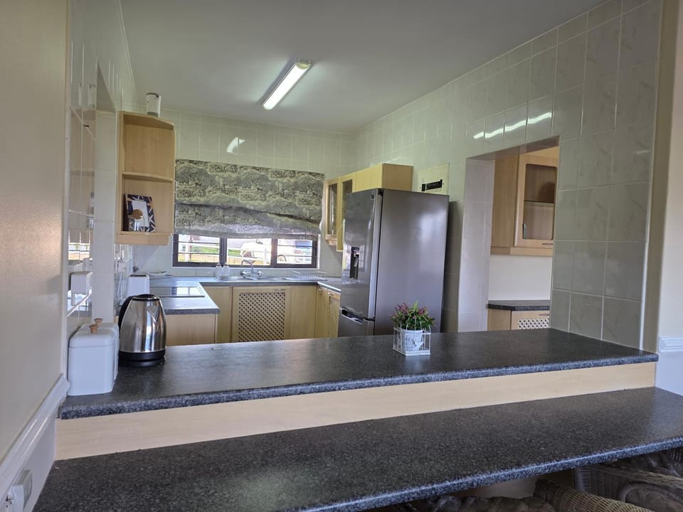 Kitchen or kitchenette, oven, stove