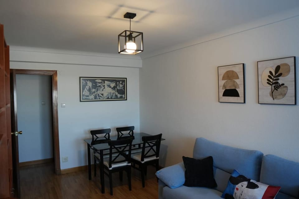 Apartamento en La Romareda a 10 min del centro en tranvía - Alfonso Suites Apartment in Zaragoza