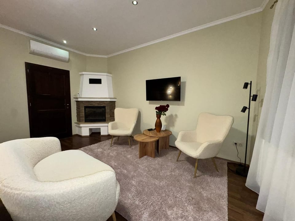 TV and multimedia, Bedroom, pet friendly, air conditioner