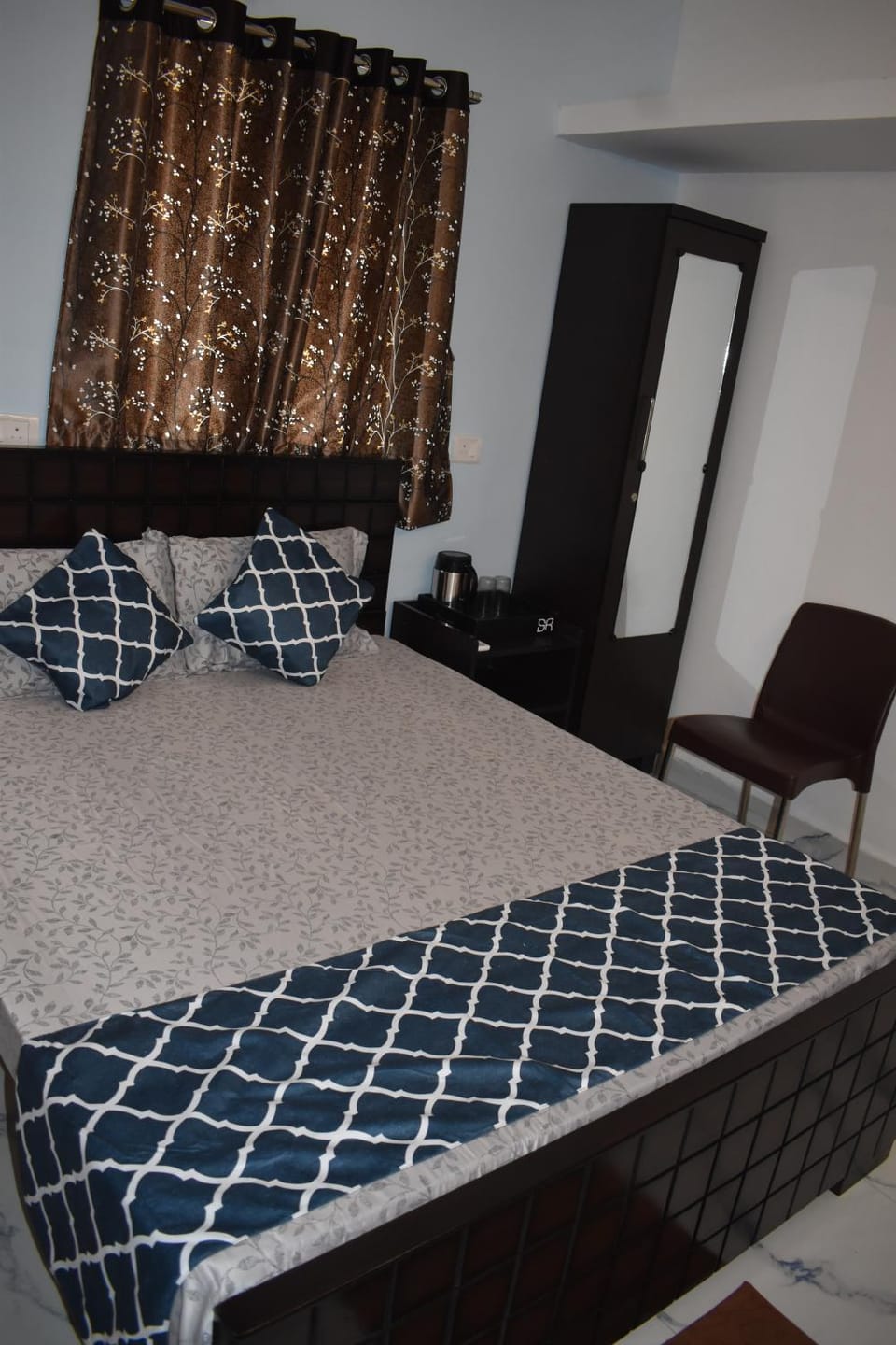 S R Guest House Bed and Breakfast in Tamil Nadu