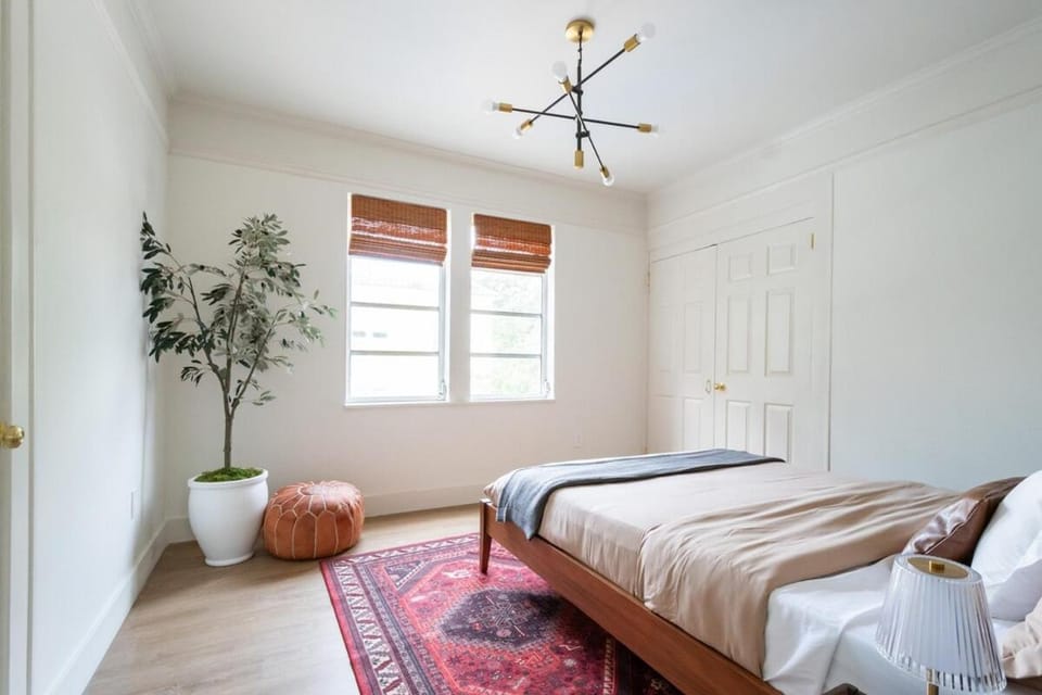 Cozy 2br 5 mins drive to the beach j6 Apartment in Hollywood