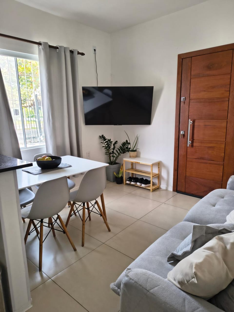 Communal lounge/ TV room, TV and multimedia, Living room, Seating area