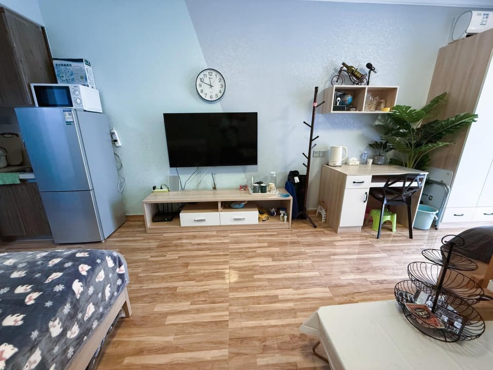Communal lounge/ TV room, TV and multimedia, Living room