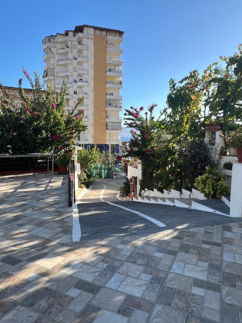 Guest House Ami Apartment in Sarandë