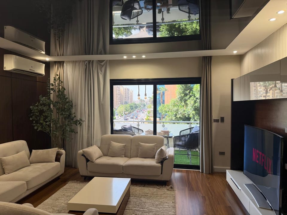 Communal lounge/ TV room, Living room