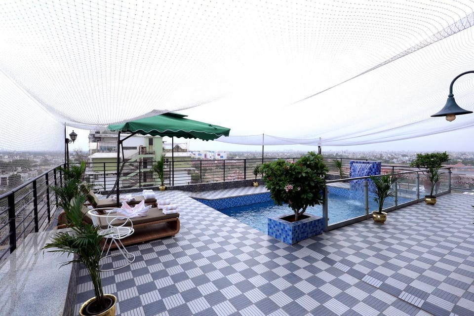 Pool view