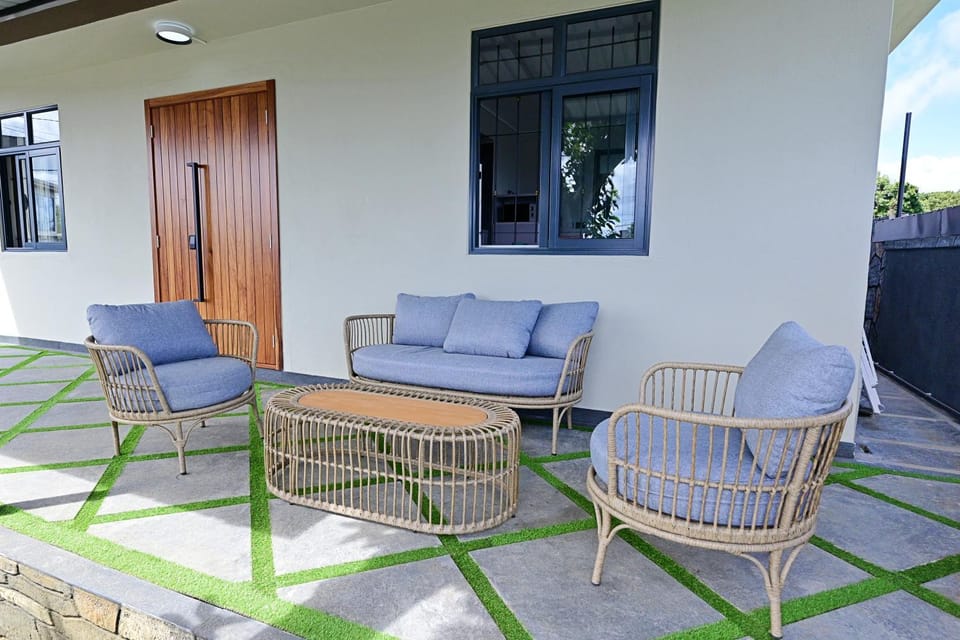Patio, Day, View (from property/room), Balcony/Terrace, Seating area