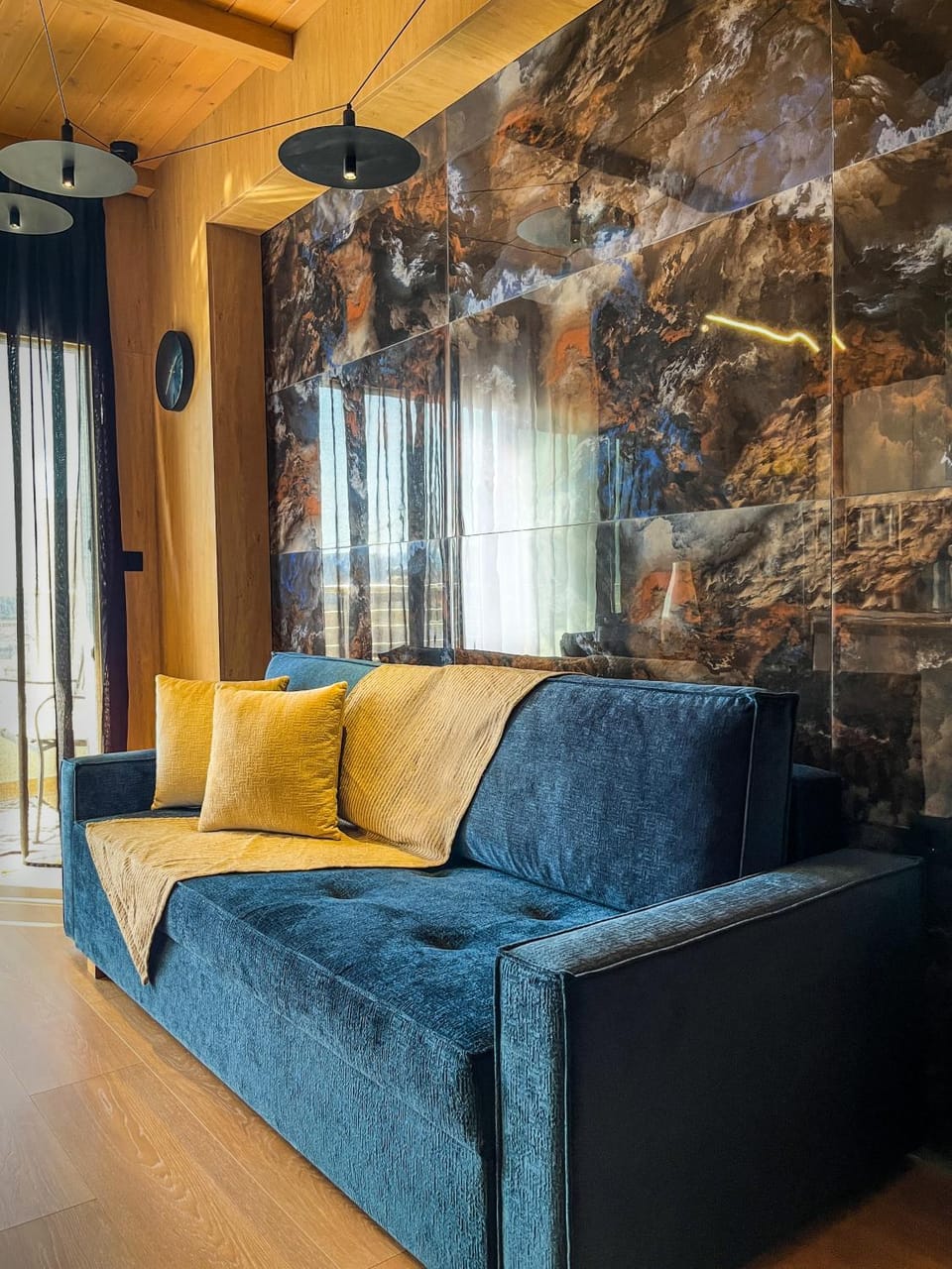 Living room, Seating area