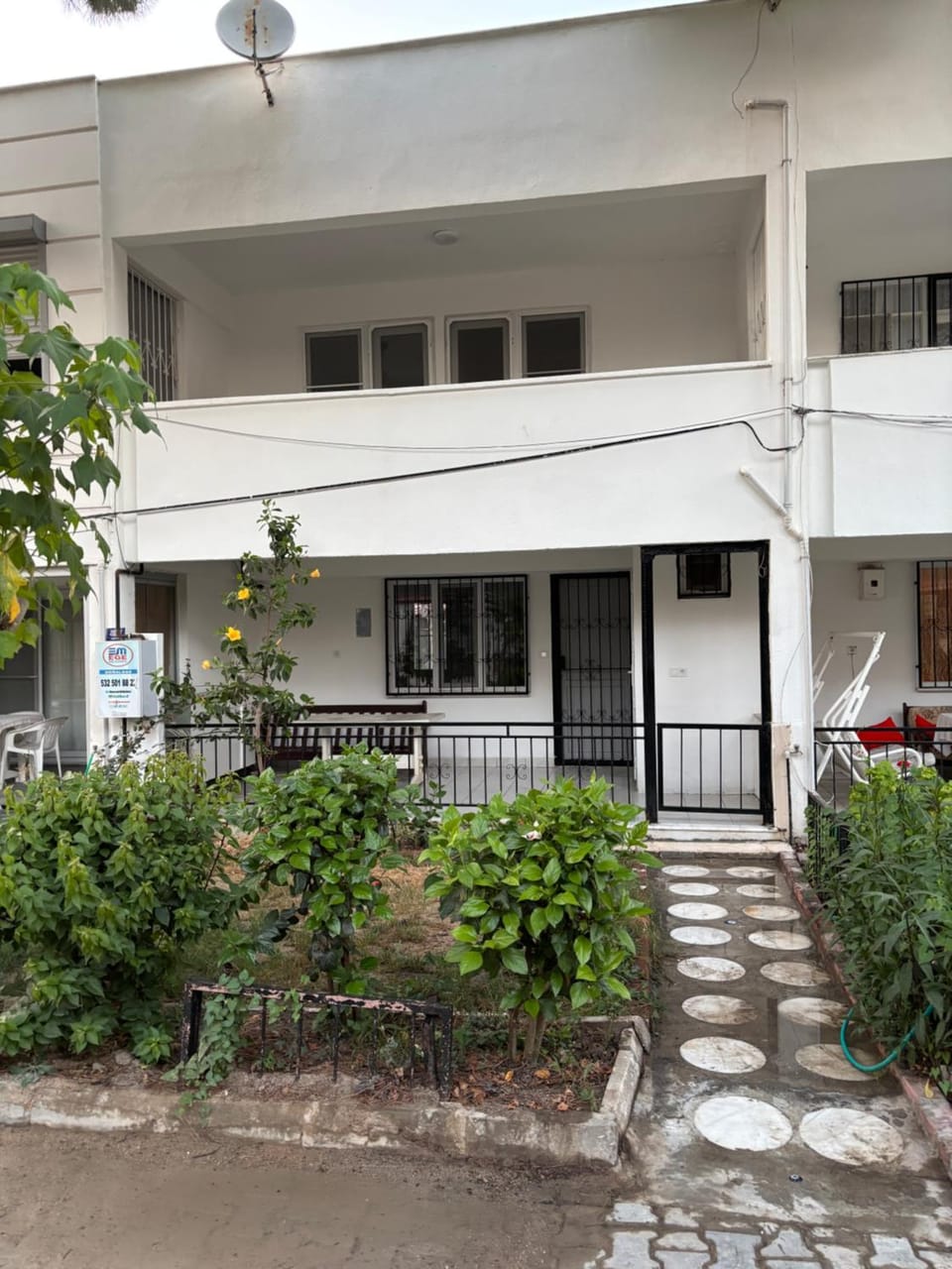 Property building, Garden, View (from property/room), Balcony/Terrace